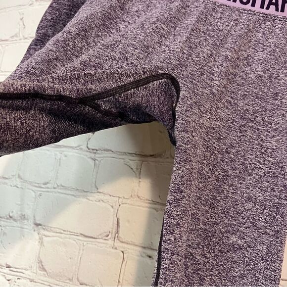 GymShark Flex Dry Leggings Size small Dark Ruby - Picture 3 of 6